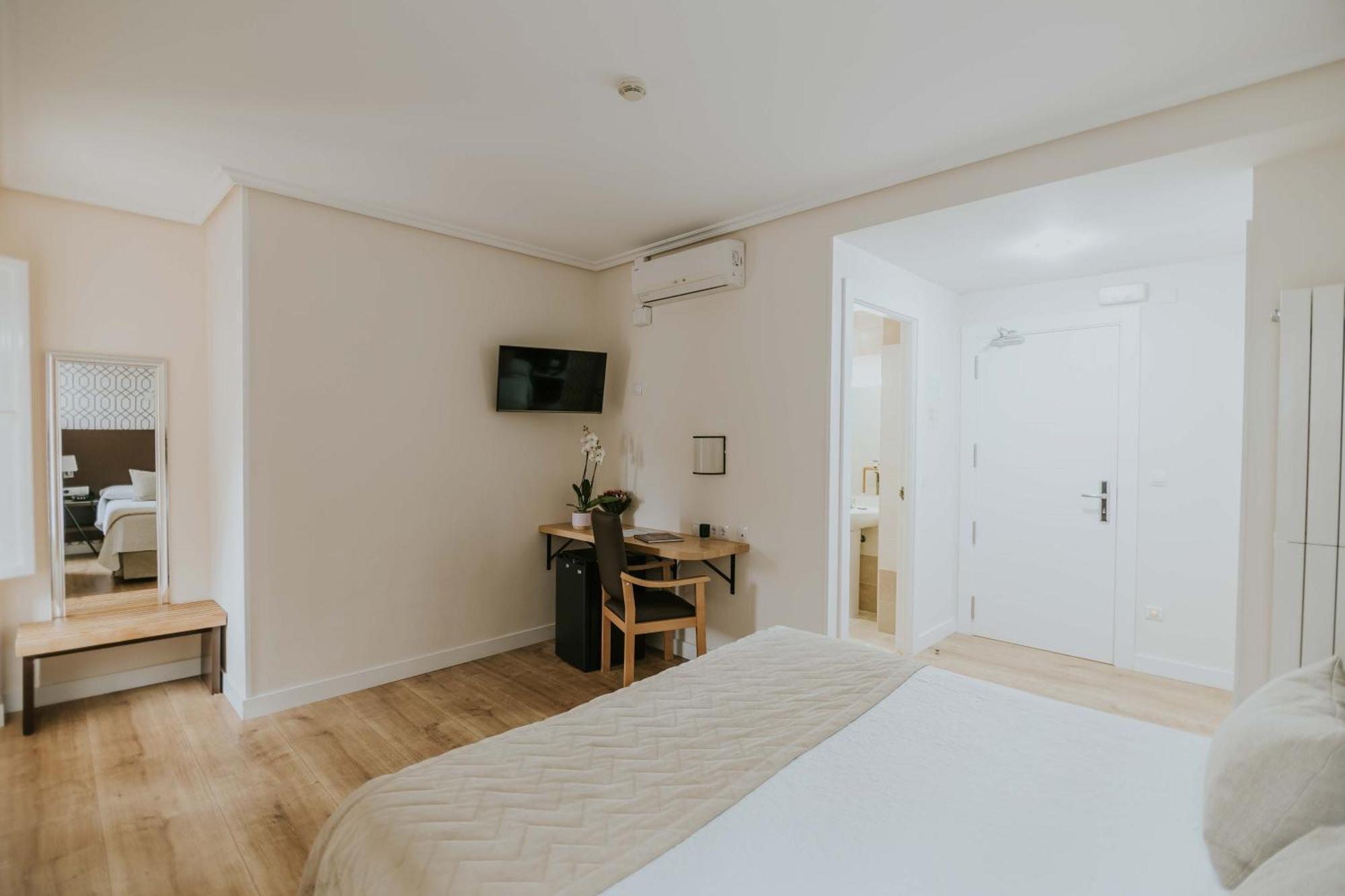 Hotel Arrope Haro Eksteriør bilde
