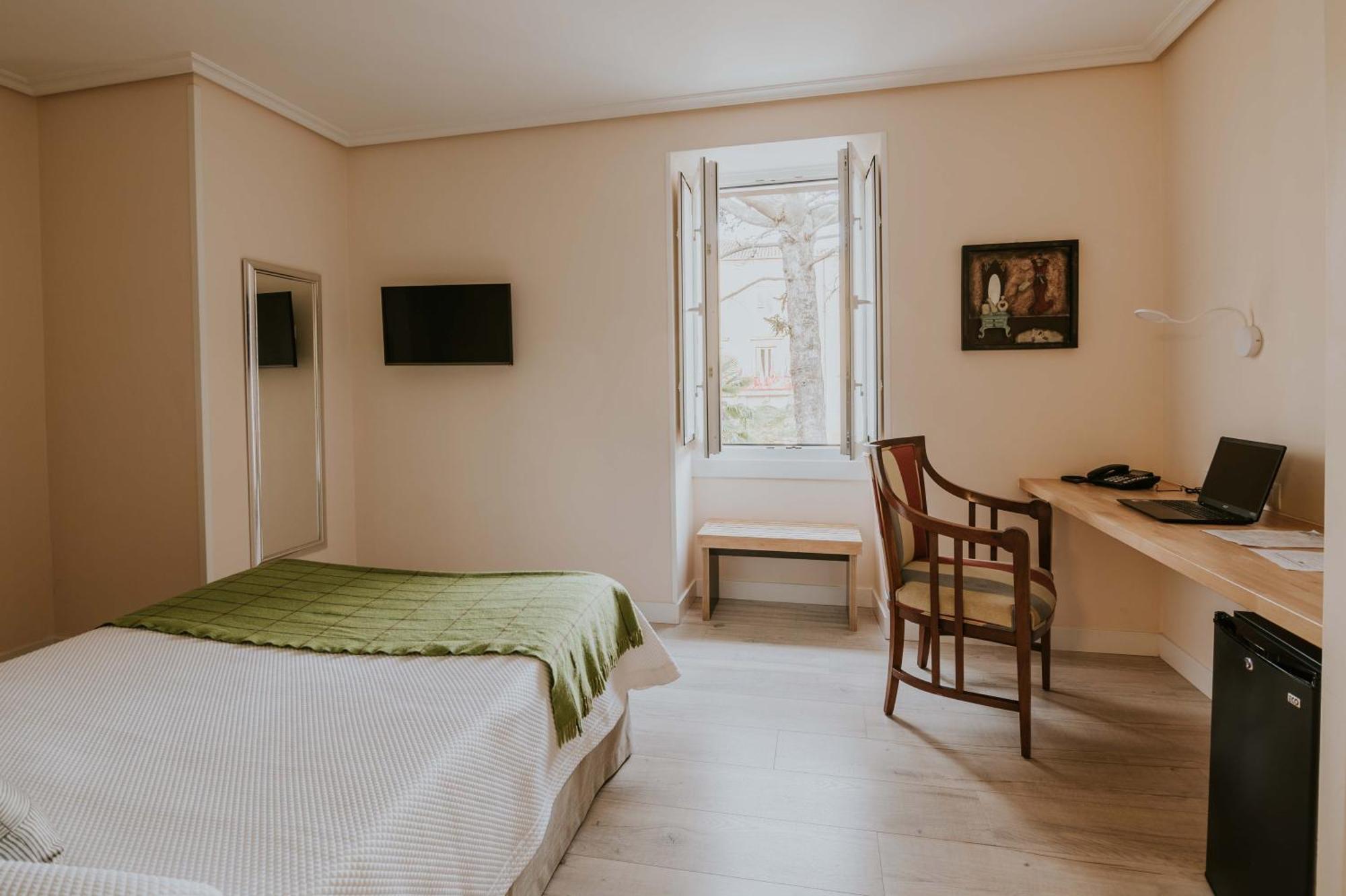 Hotel Arrope Haro Eksteriør bilde