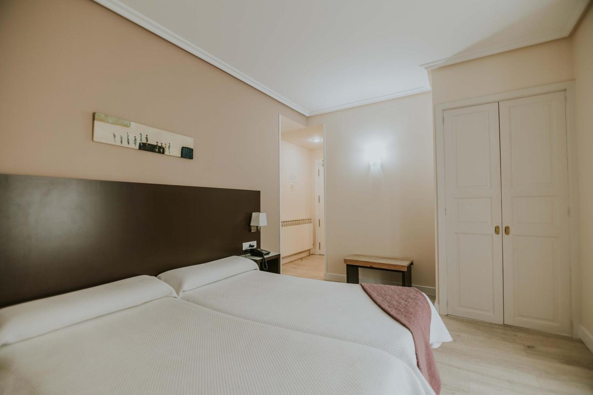 Hotel Arrope Haro Eksteriør bilde