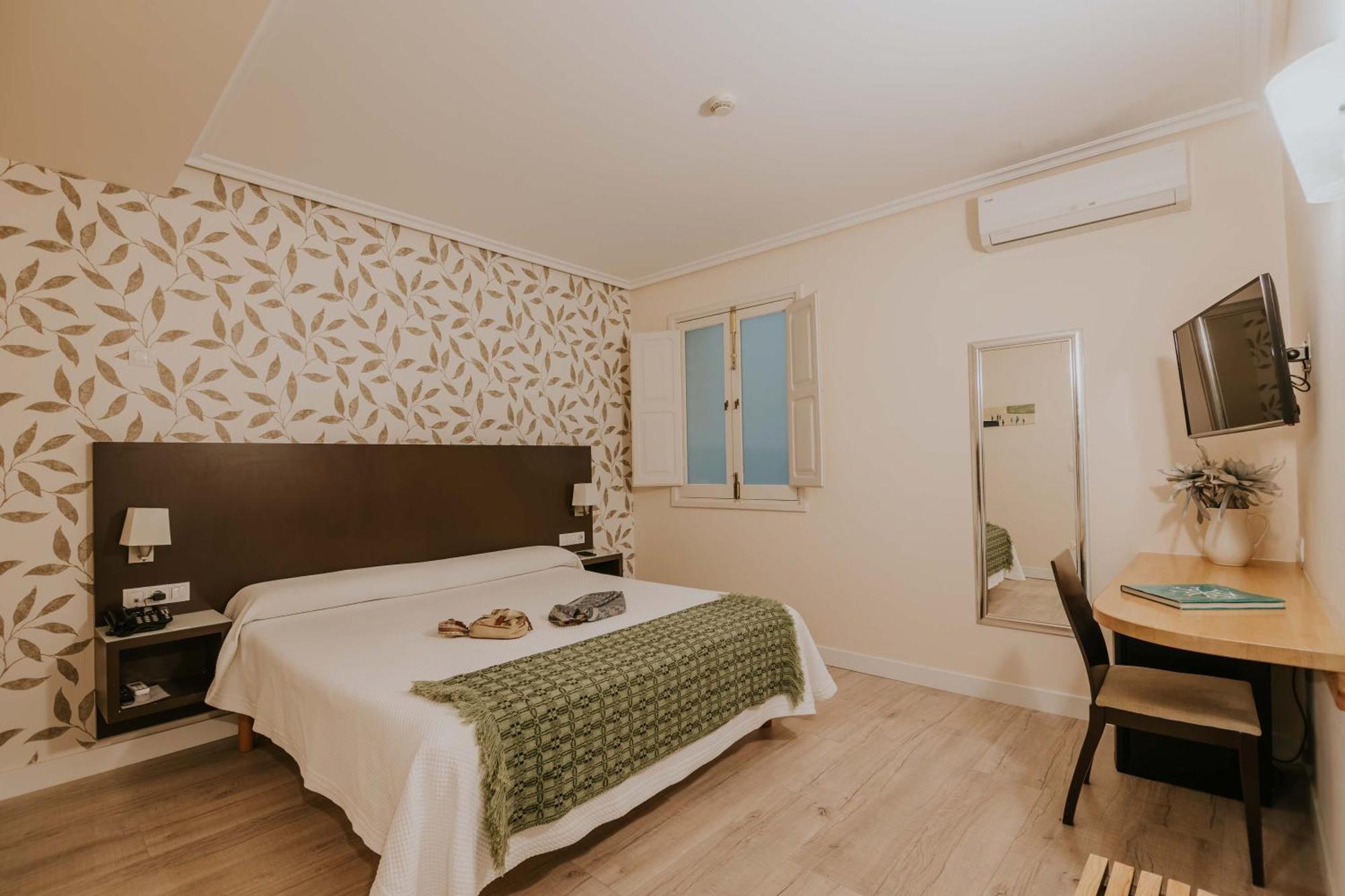 Hotel Arrope Haro Eksteriør bilde