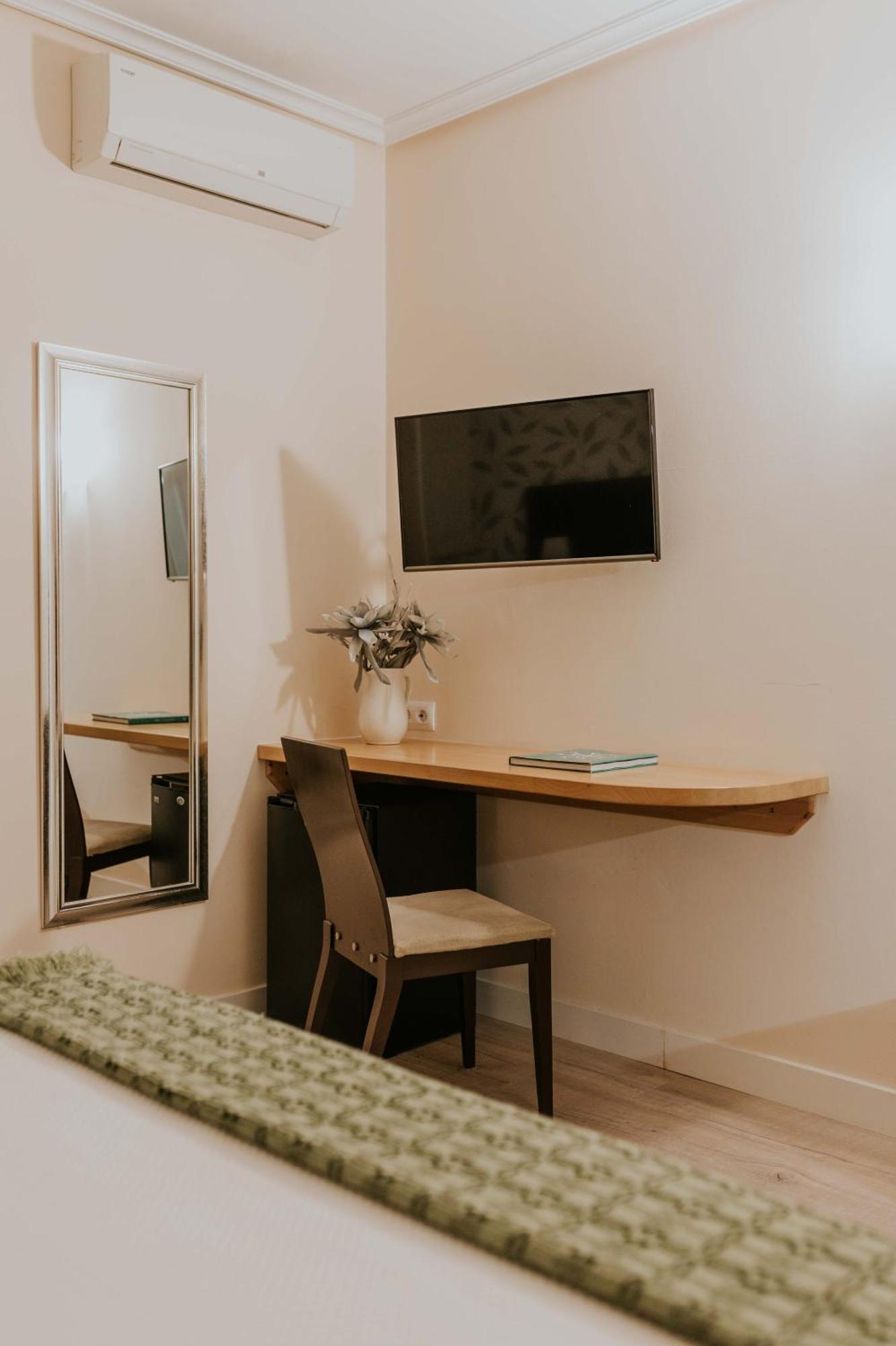 Hotel Arrope Haro Eksteriør bilde